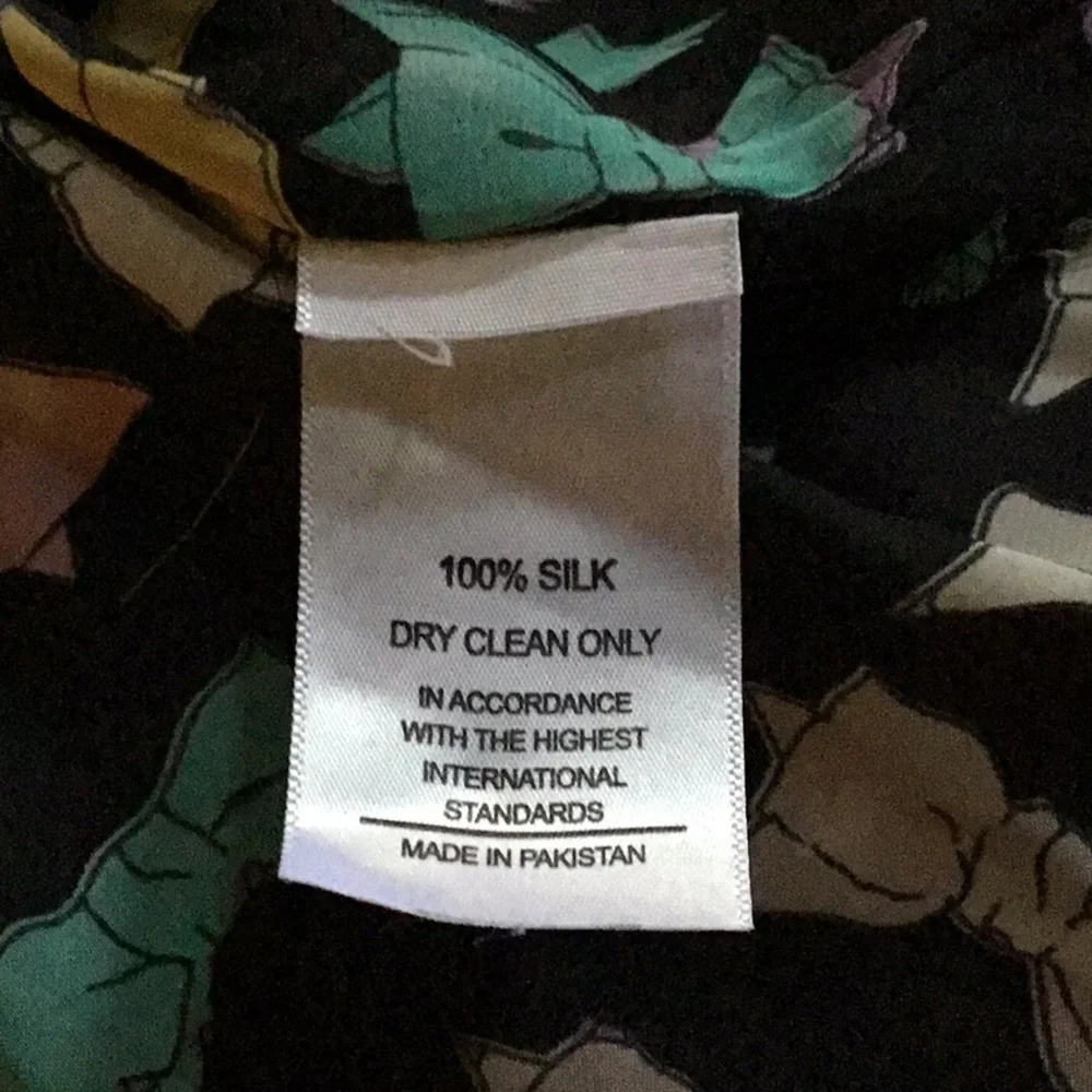 Fabrizio Silk Bow Dress - Picture 6 of 7